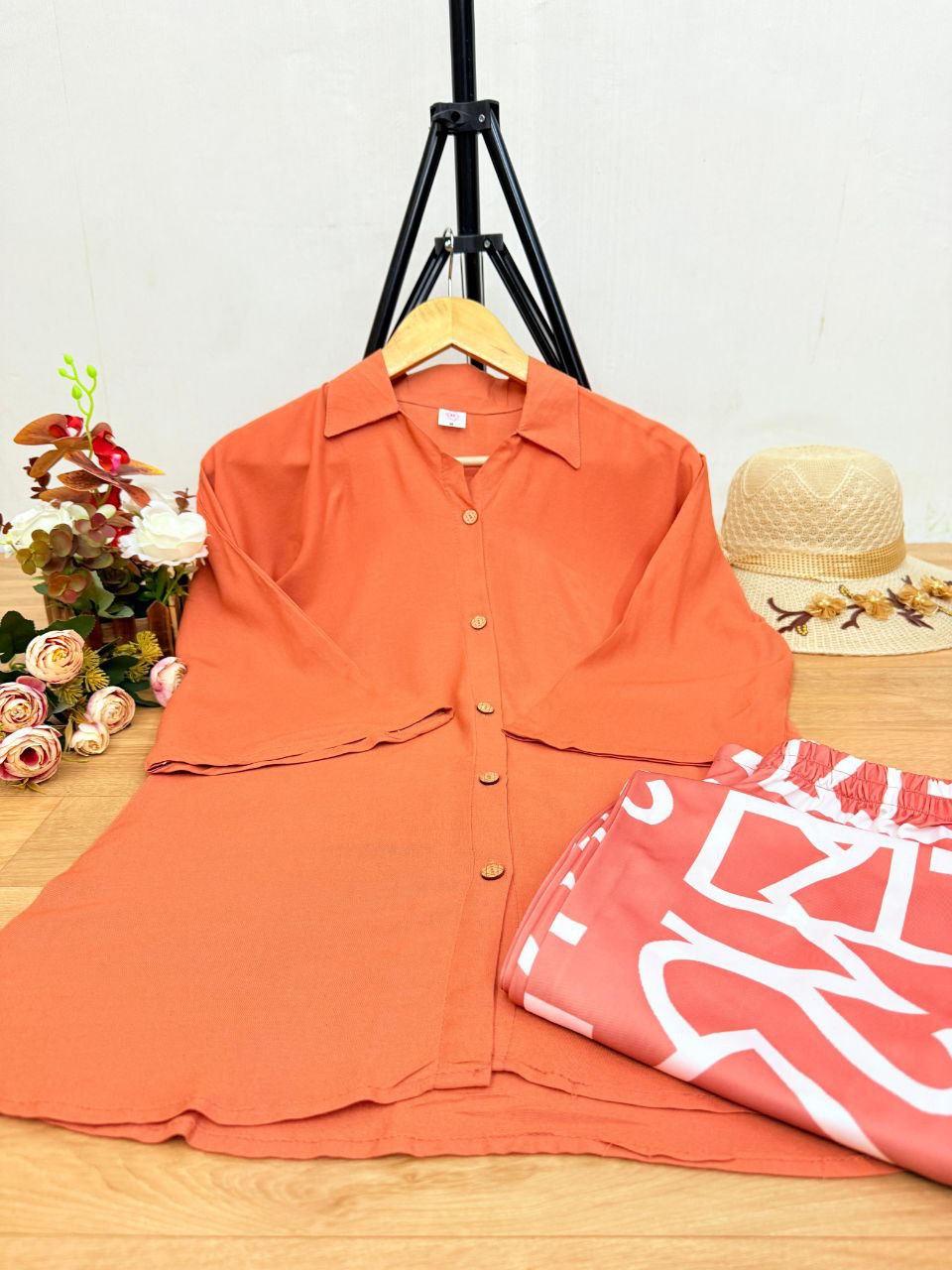 Womenโs Premium Top And Palazzo Set
