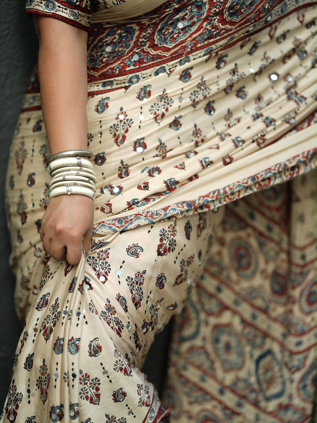 VINTAGE-INSPIRED MODAL SILK SAREE WITH REAL MIRROR